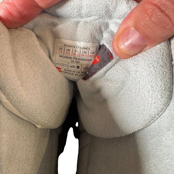 The North Face Yukiona Primaloft Waterproof Boots Size 7.5 - Picture 7 of 8